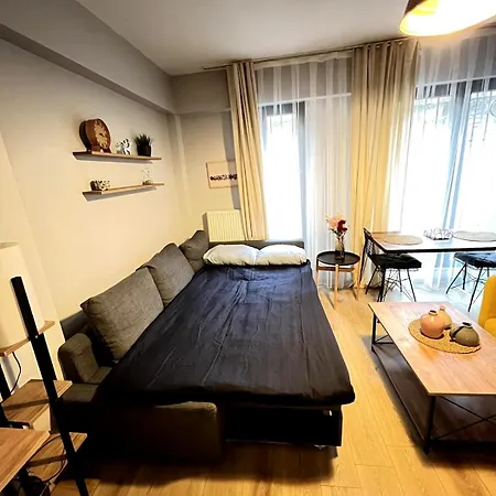 New In Beyoglu Apartment